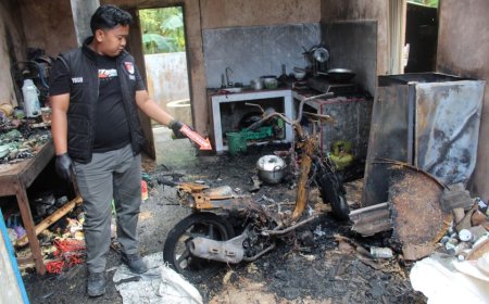 Aki Sepeda Motor Meledak, Kebakaran di Ambal Kebumen Menghanguskan Dapur Seisinya