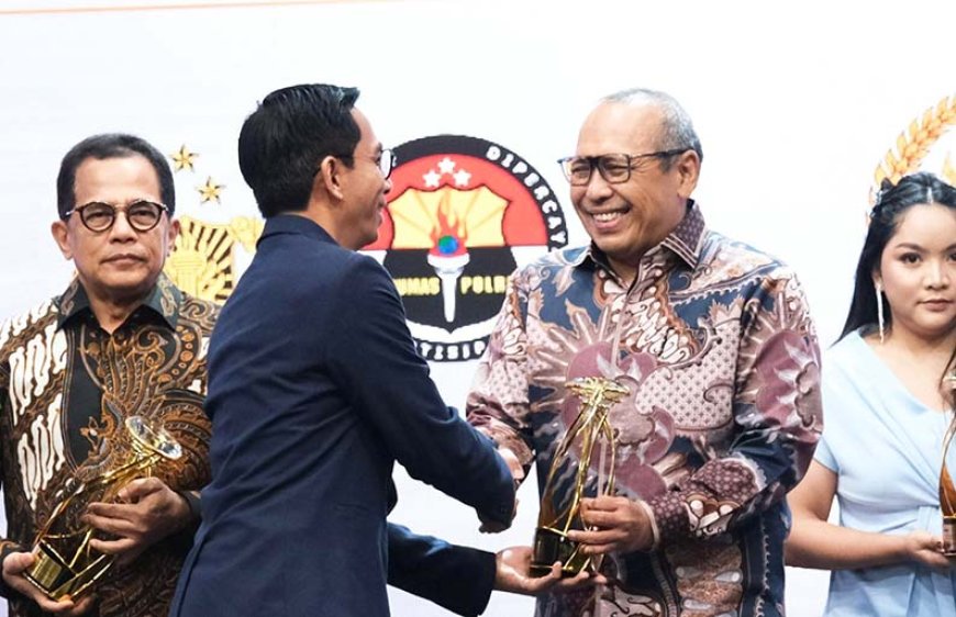 Ciptakan Ekosistem Komunikasi, Kementerian ATR/BPN Terima Penghargaan Pelayanan dan Komunikasi Publik