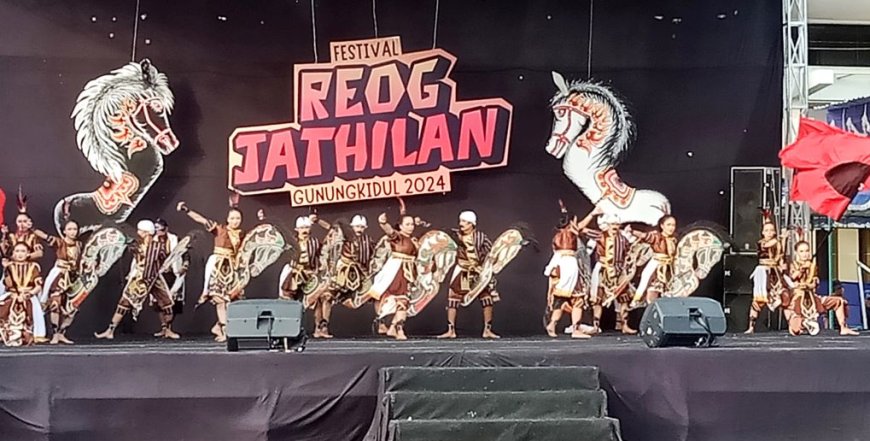 Reog dan Jathilan Kini Diminati Anak Muda