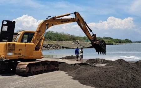 Ada Gundukan Pasir Cukup Tinggi di Sowangan Kali Wawar Purworejo