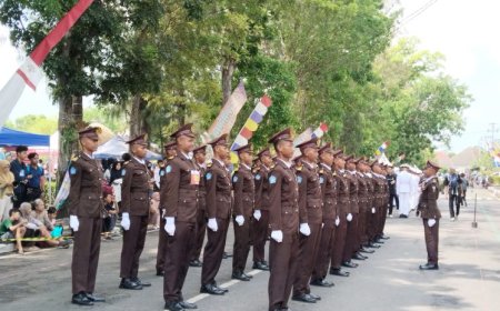 SMAN 1 Wates Juara Umum Lomba Baris Berbaris Gema Binangun 2024