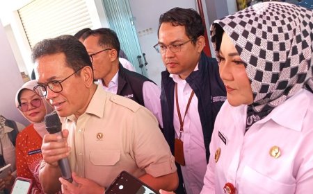 Kunjungi Pasar Gedhe Klaten, Mendag: Insya Allah Harga Kebutuhan Pokok Normal