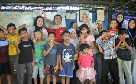 Mahasiswa Amikom Membentuk Karakter Anak Lewat Dongeng