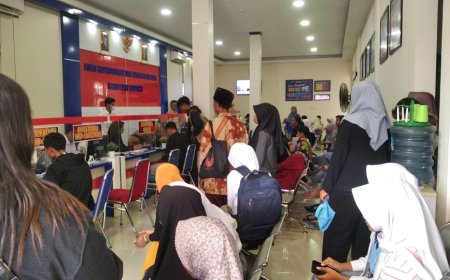 Cabup dan Cawabup Kebumen Nyoblos di Tempat Berbeda