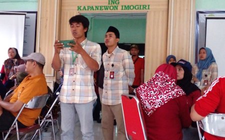 Rekapitulasi Pilkada Bantul Sempat Dihentikan, Saksi Paslon Minta Cek Ulang Surat Suara Rusak