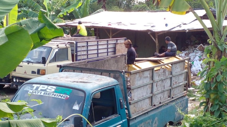 Sampah Membeludak di TPS 3R Jatibening Bantul Akhirnya Divakuasi