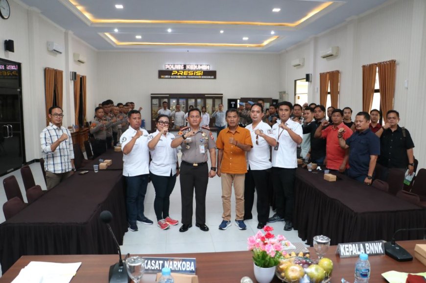 Polres Kebumen Deklarasi Bersih Narkotika