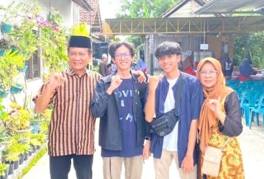 Didampingi Keluarga, Tiga Calon Bupati Bantul Gunakan Hak Suaranya