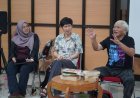 Tidak Sekadar Alih Bahasa, Landung Simatupang Bicara Penerjemahan Sastra