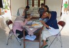 Sejumlah 295 KPM di Desa Gedaren Klaten Menerima Bantuan Pangan Beras