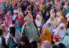 Ribuan Peserta Antusias Mengikuti Wisata Religi Keluarga Sakinah di Pantai Gesing Gunungkidul