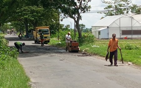 Dinas PUPR Klaten Kebut Perbaikan Jalan Rusak