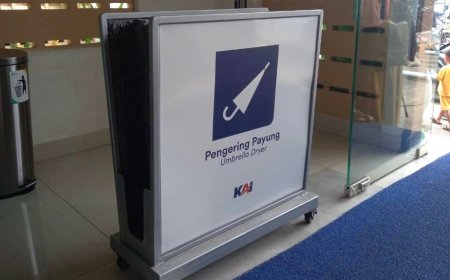 Tiga Stasiun KA Daop 5 Purwokerto Menyediakan Pengering Payung