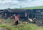 Bus Terguling di Tayuban Kulonprogo Enam Orang Terluka