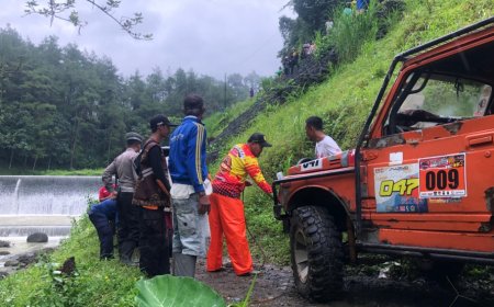Mobil Bak Terbuka Tergelincir di Sungai Sempor, Penumpang Meninggal Dunia