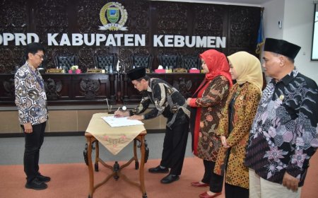 DPRD Kebumen Mengumumkan Bupati dan Wakil Bupati Terpilih