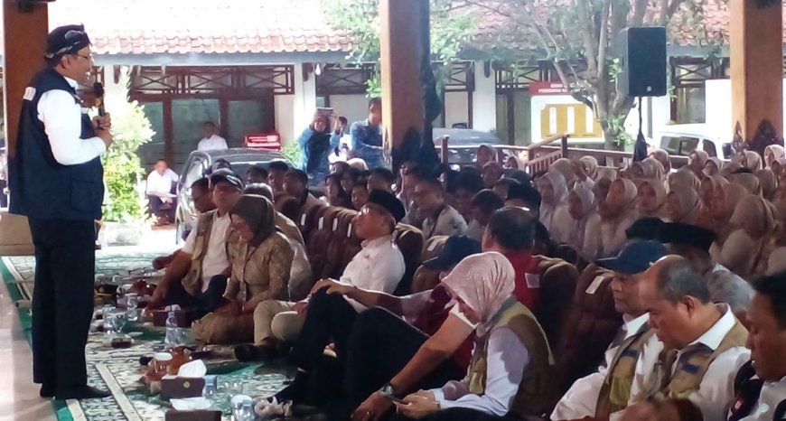 Kunjungi Bantul, Mensos: Jangan Bikin Susah Masyarakat