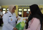 Korban Tanah Bergerak di Kecamatan Bruno Peroleh Bantuan