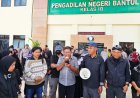 Agunan Tanah dan Rumah Berpindah Tangan, Komunitas UMKM DIY Gelar Demo di PN Bantul