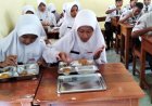 Uji Coba Program Makan Bergizi Gratis untuk 3.882 Pelajar di Purworejo