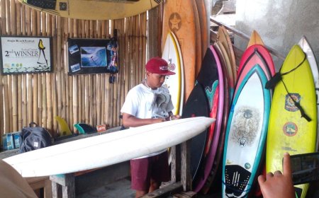Ombak Tiga Kali Lebih Kuat, Surfing di Parangtritis Banyak Peminat