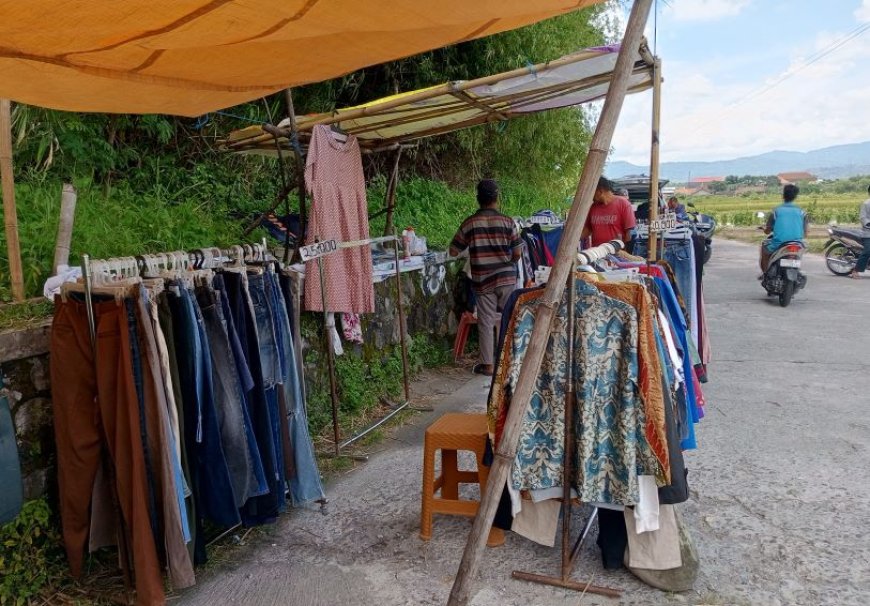 Pasar Klithikan Desa Gadungan Klaten Kini Semakin Ramai