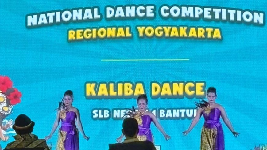 Menari dalam Sunyi, Ketika Bahasa Isyarat Bertemu Tarian di Panggung GIK UGM