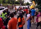 Alumni SMA Bosa Berbagi Takjil di Kotabaru Yogyakarta