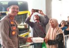 Kapolres Purworejo Berbagi Takjil, untuk Sopir dan Penumpang Angkutan Umum