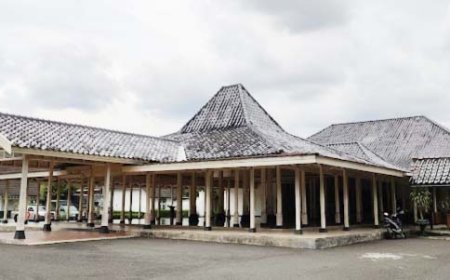 Enggan Tempati Rumah Dinas, Bupati Gunungkidul Pilih Tinggal di Bangunan Kuno