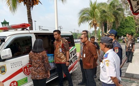 Pemkab Klaten Menyiapkan 64 Ambulans Saat Libur Lebaran 2025