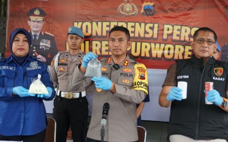 Polres Purworejo Ungkap Peredaran Bubuk Petasan dalam Jumlah Besar