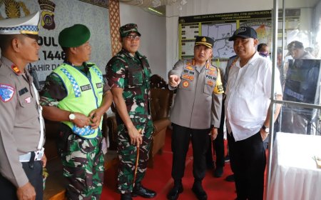 Bupati Sleman Pantau Pospam Lebaran dan Infrastruktur yang Rusak Akibat Longsor