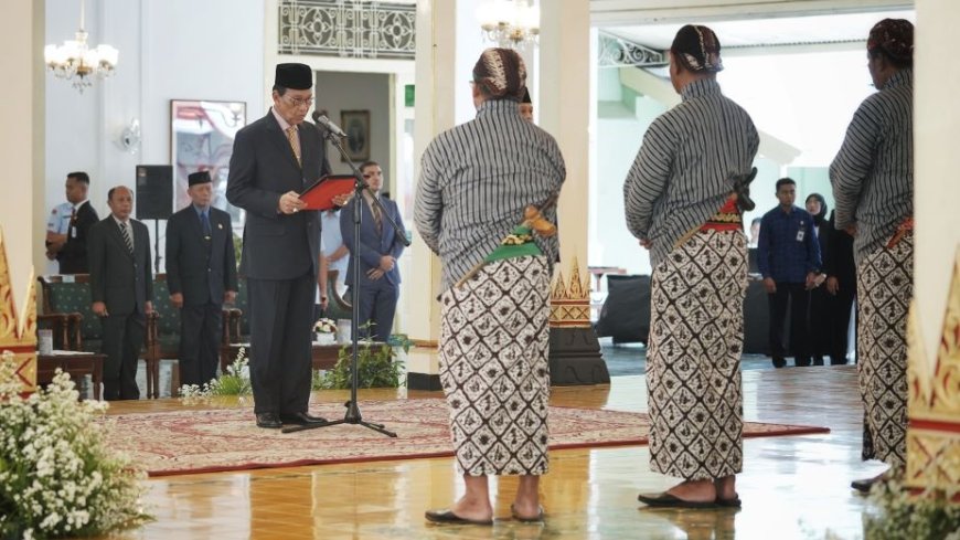 Sultan HB X Mengukuhkan Pengurus Nayantaka 2025-2028