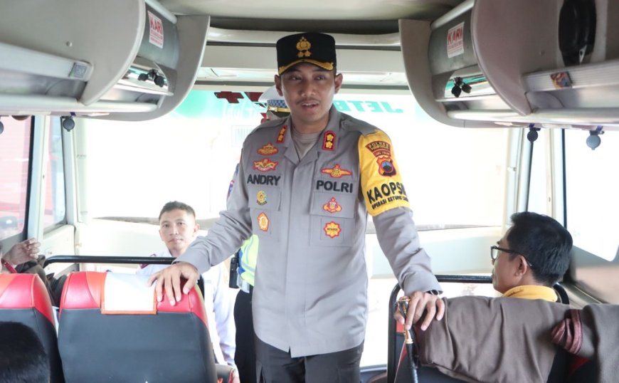 Kapolres AKBP Andry Agustiano Pimpin Ramp Check di Terminal Purworejo