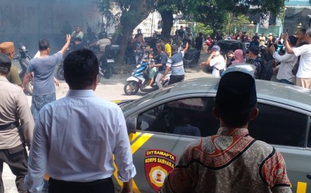 Warga Gandekan Bantul Demo Minta Dukuh Diberhentikan