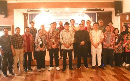 PWI Sleman Gelar Syawalan, Ini Pesan Wakil Bupati Danang Maharsa