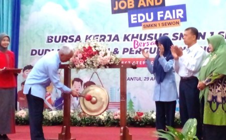 Ingin Cari Pekerjaan? SMKN 1 Sewon Gelar Job And Edu Fair 2025