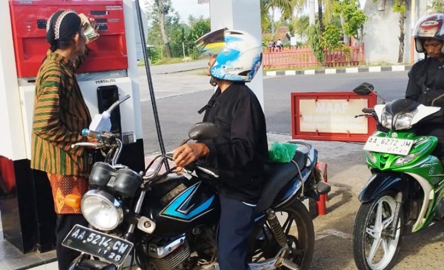 Beragam Peringatan Hari Kartini di Kebumen Usaha Sewa Pakaian Adat Kelarisan