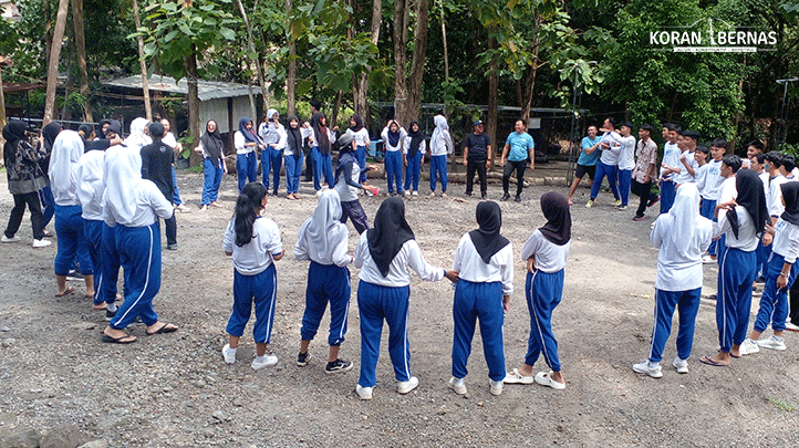 Siswa SMKN 1 Sewon Praktek di Karts Tubing