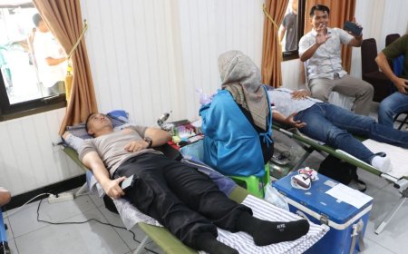 Polres Kebumen Gelar Bakti Sosial Memperingati Hari Buruh