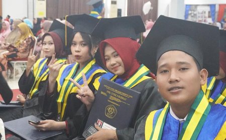 Siswa SMK YPKK 2 Sleman Lulus 100 Persen