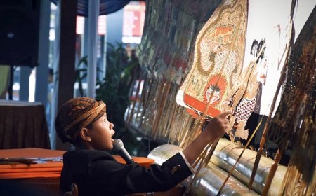 Generasi Muda Bersaing di Festival Dalang Cilik UNY