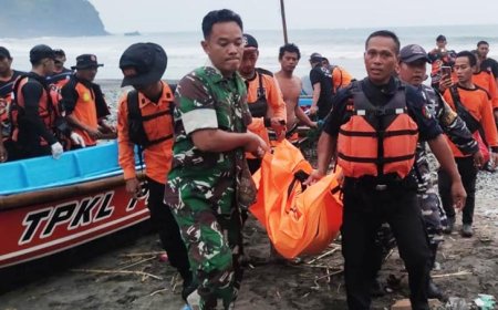 Tersapu Ombak Pantai Selatan Kebumen, Pemancing Ditemukan Meninggal di Sela Batu Karang