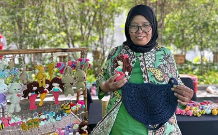 Benang Harapan Supartini: Merajut Asa Difabel Bantul, Tembus Pasar Dunia Berkat Sentuhan PNM Mekaar
