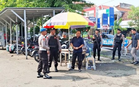 Satgas Pemberantasan Premanisme Polres Kebumen Sambangi Ruang Pelayanan Publik dan Pengusaha