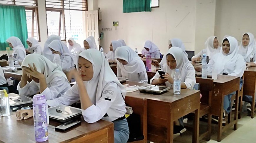 Program MBG, Siswa SMKN 4 Yogyakarta Temukan Ulat dan Makanan Basi