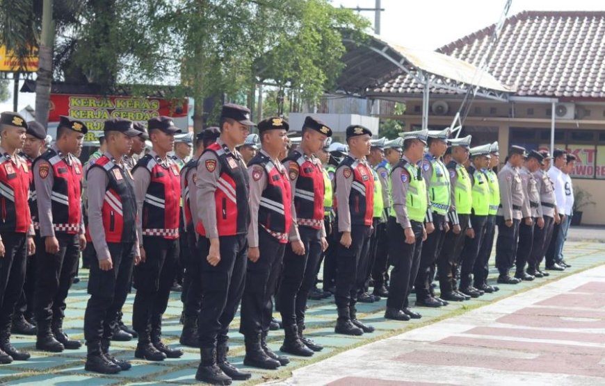 Polres Purworejo Mengerahkan 117 Personel Saat Pengumuman Kelulusan Siswa SMA