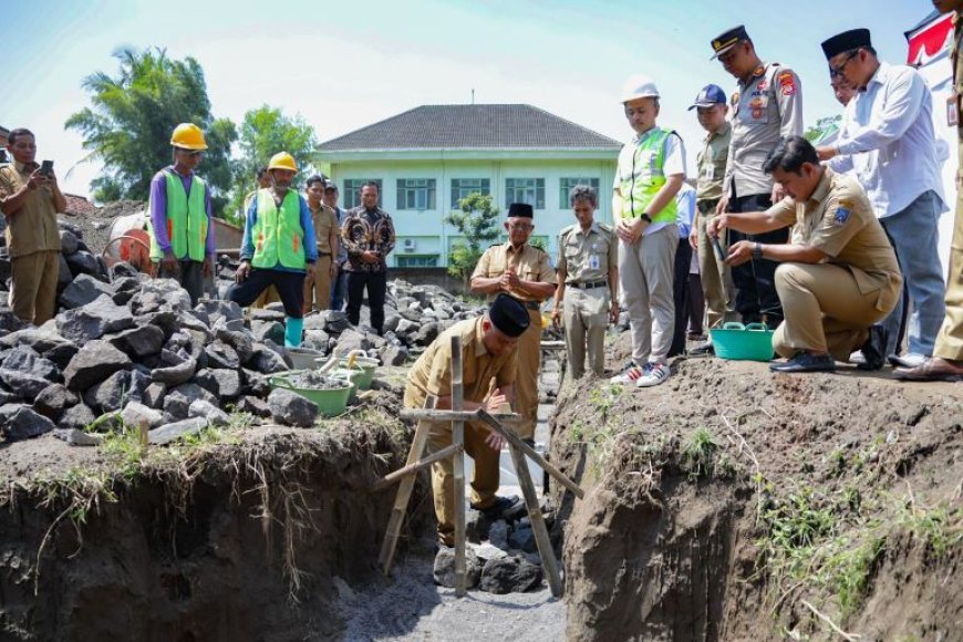 Kalurahan Purwomartani Membangun Gedung Serbaguna