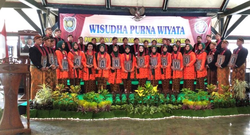 Bupati Purworejo Yuli Hastuti Berharap Budaya Jawa Tetap Lestari